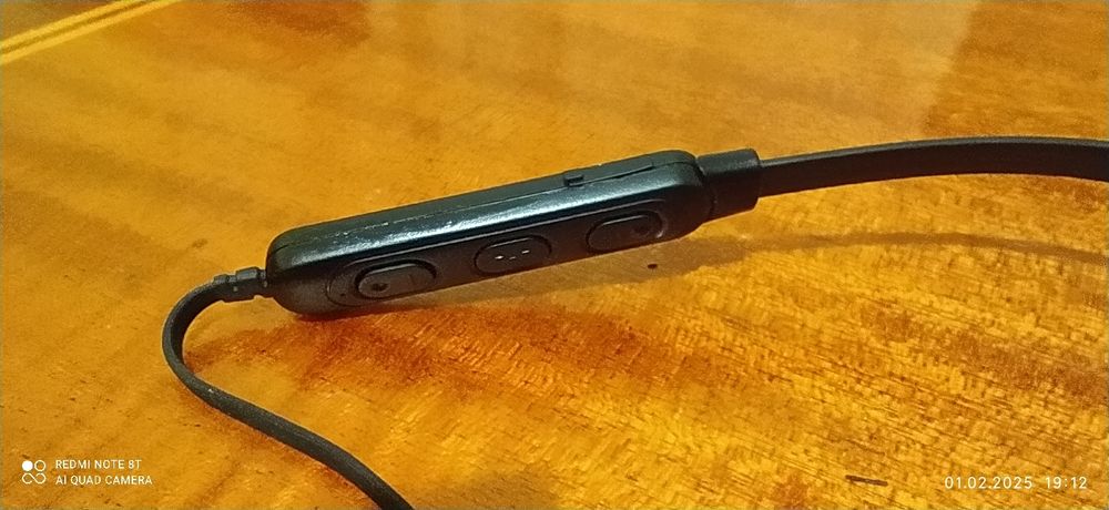 Блютуз навушники