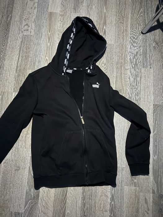 Зіпка Puma