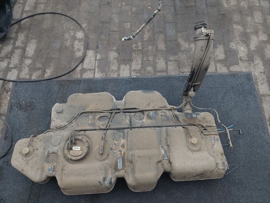 VOLKSWAGEN T5 3,2 V6 ZBIORNIK PALIWA POMPA PRZEWODY  RAF-AUTO