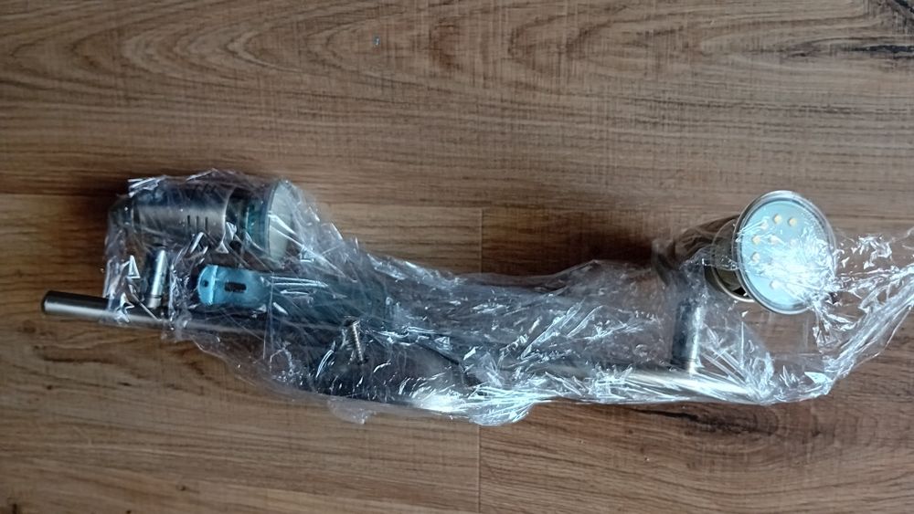 Candeeiro de teto  com 2 lâmpadas led