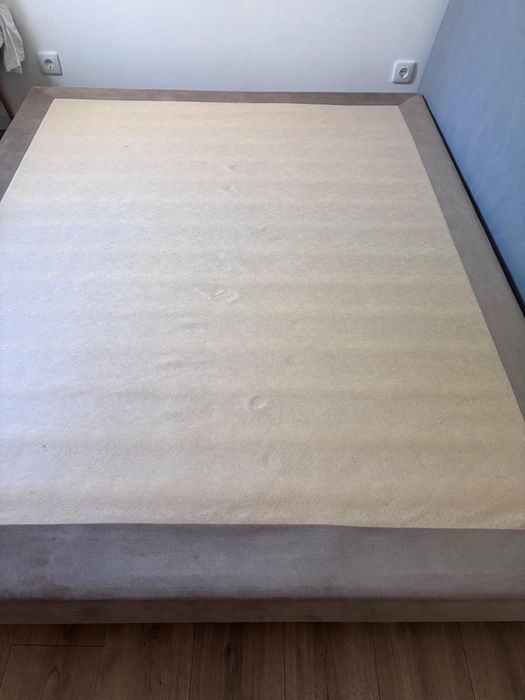 Sommier 160x200 em ótimo estado - com ou sem colchão