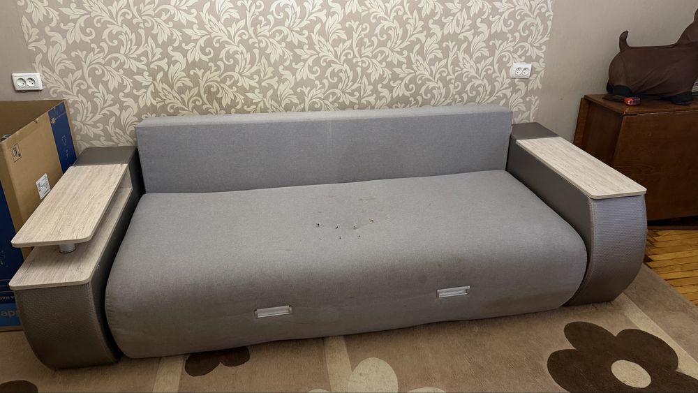 Диван раскрадной б/у