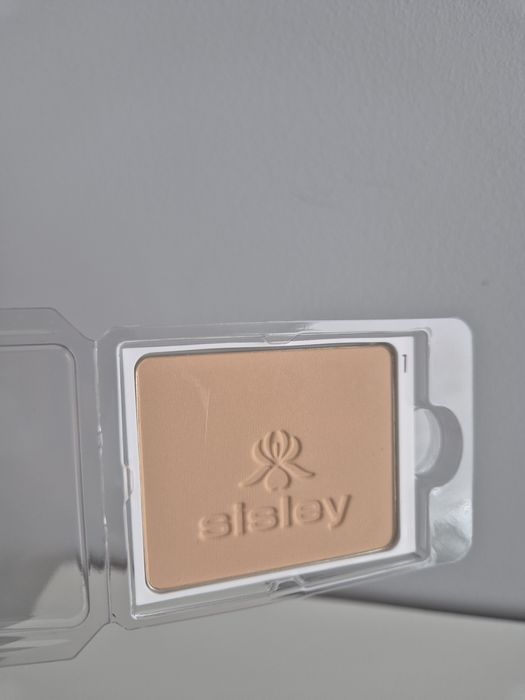 Sisley Phyto-Teint Eclat puder w kompakcie 01