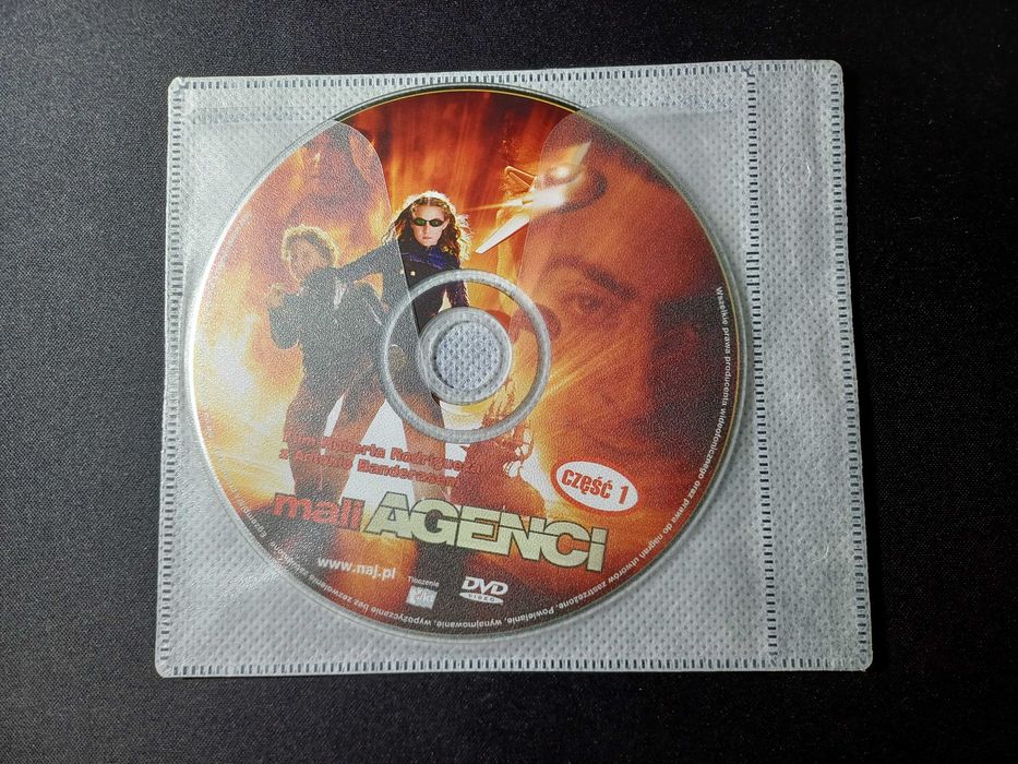 Mali agenci - cz. 1 i 2 - 2 DVD