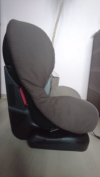 Автокрісло дитяче MAXI-COSI