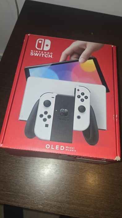 Nintendo Switch OLED + Torre gaming + Monitor OMEN troca por Portatil