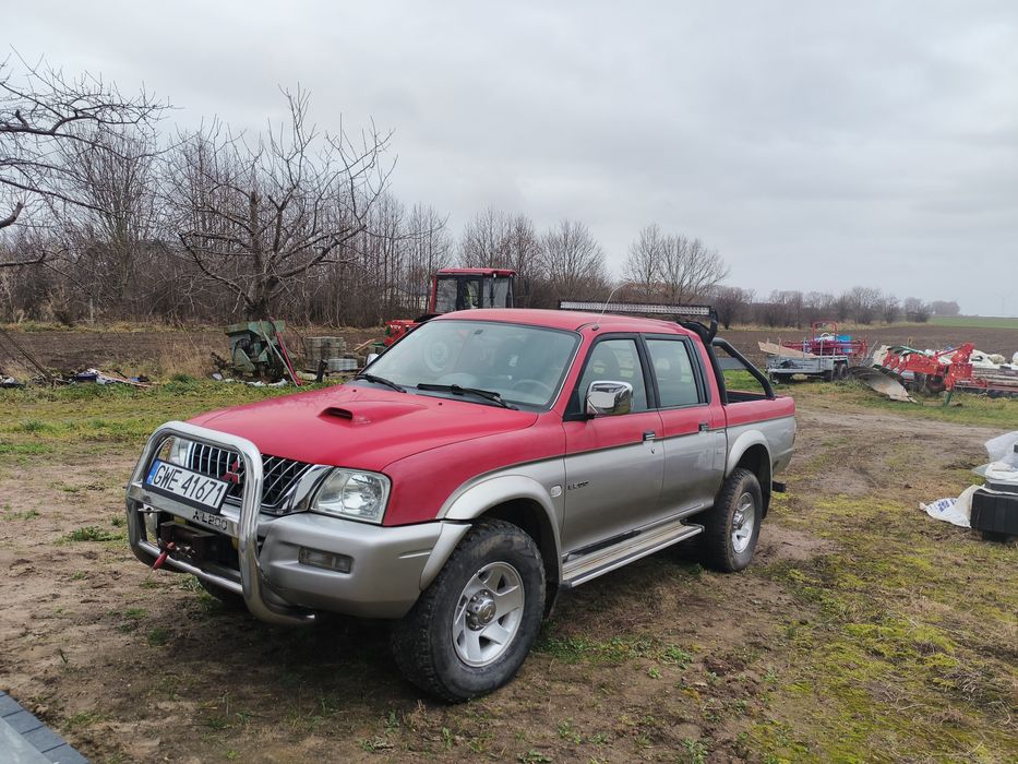 Mitsubishi L200 dubel cab