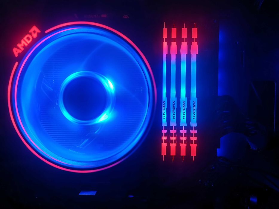 Kit Memória RAM 32GB DDR4 3200MHz Kingston RGB (4x8GB) CL16