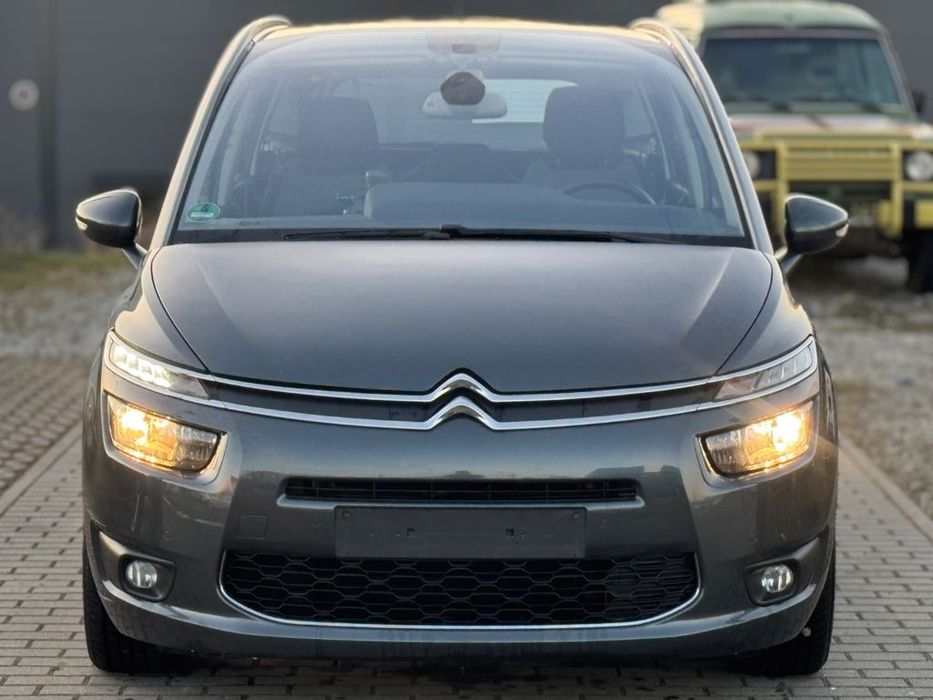 Бампер Citroen C4 2013- Grand Picasso разборка сітроен c4 запчастини