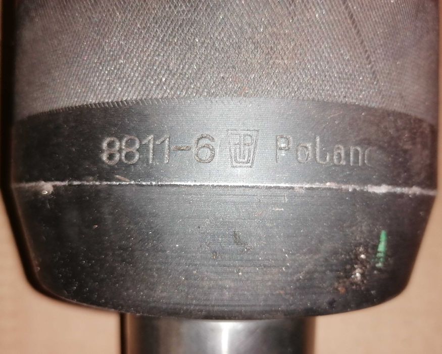 Kieł obrotowy tokarski 8811-6