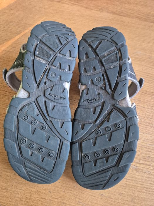 Sandały męskie, chłopięce  r. 39  Quechua
