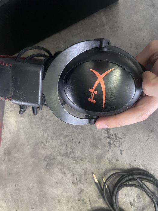 Продам наушники HyperX Cloud core и cloud alpha