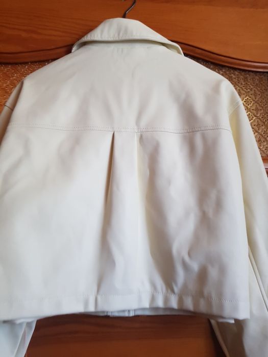 Kurtka ekoskóra ecru kremowy na sukienkę 42XL