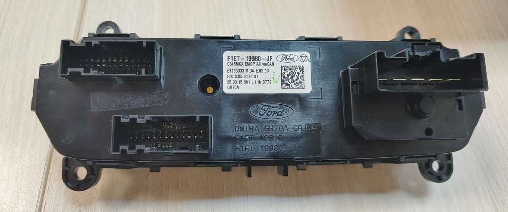 Блок клімат-контролю Ford Focus 3 MK4