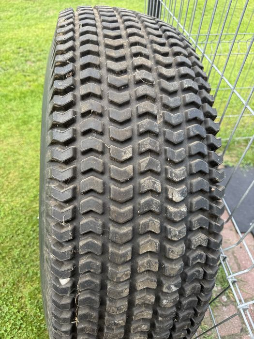 Kubota kola komplet 4 sztukido ciagnika