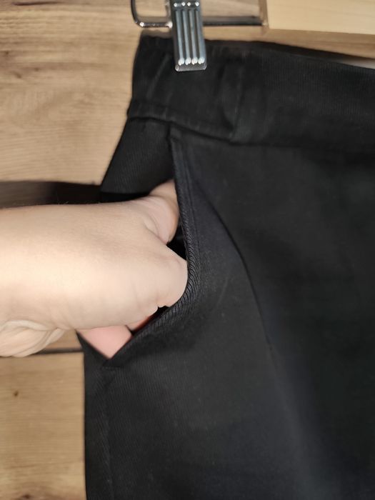 Comma 36 czarna spódnica guma w pasie kieszenie sportowa