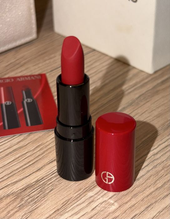 Pomadka Giorgio Armnai lip power 400 1.4g