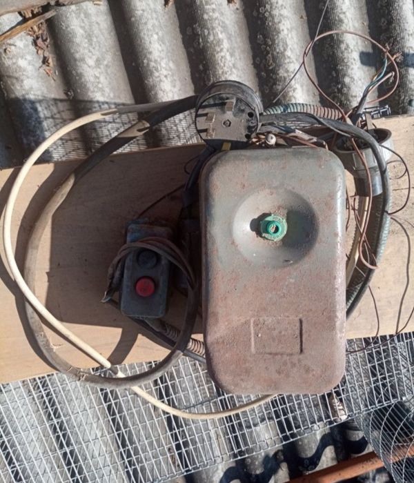 Щитова 380в щ кнопкою