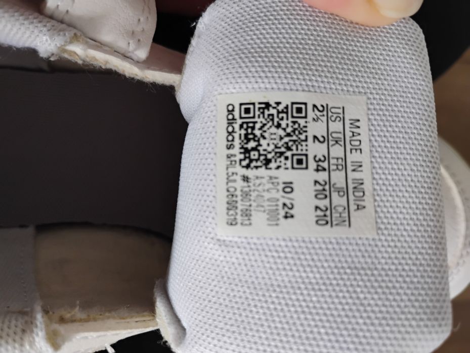Buty sportowe rozm34