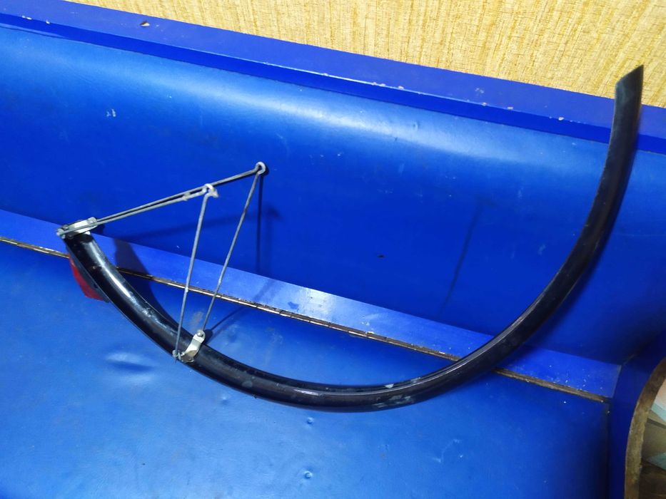 Крыло светлое-пластиковое 28й диаметр