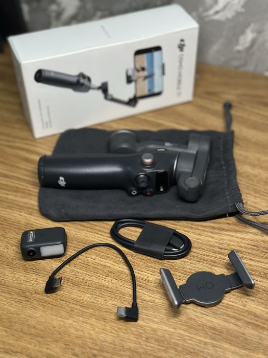 Стабилизатор  DJI Osmo Mobile 7P