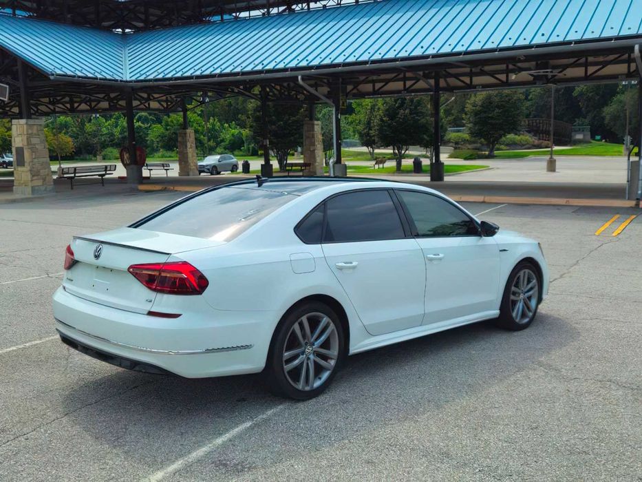 Volkswagen Passat      2018