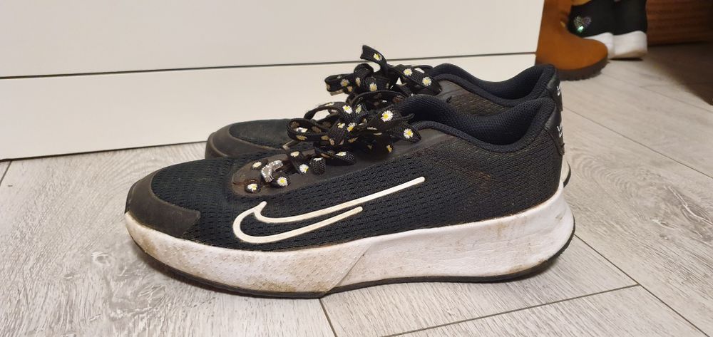 Nike VAPOR Lite buty damskie sportowe rozmiar 39 wkładka 25cm