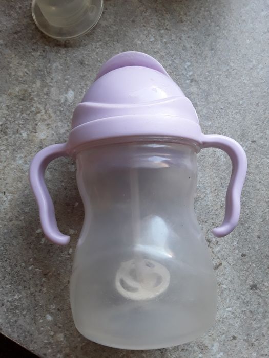 Butelki smoczki dla dziecka