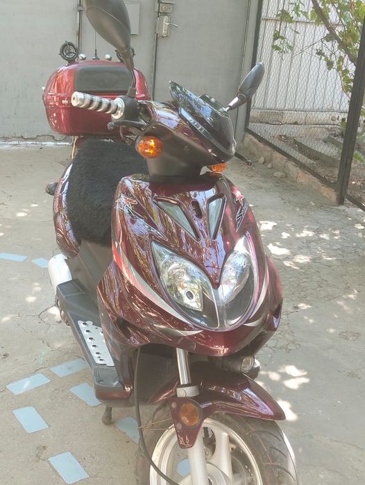 Продам Mustang 50
