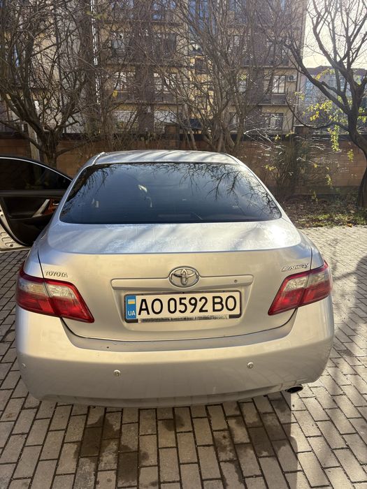 Тойота камрі 2007 року