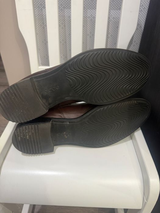 Жіночі черевики ECCO 42 розмір