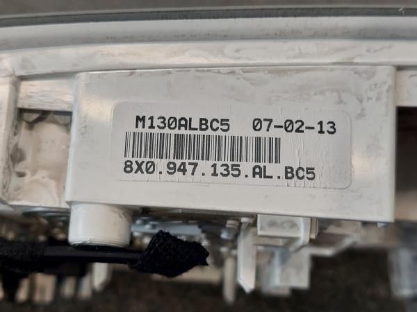 Plafonier frente AUDI A1 Sportback (8XA, 8XF)