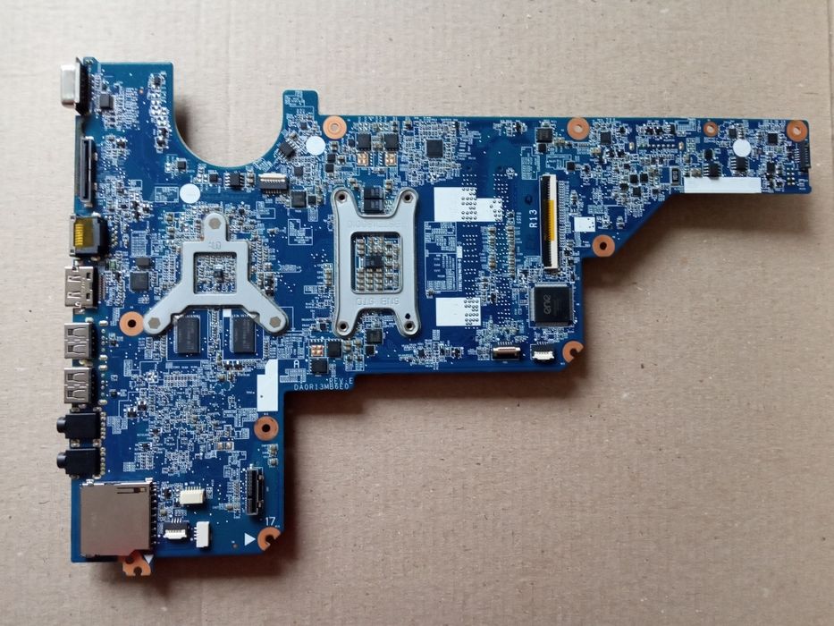 Материнська плата HP G7-1000 R13 HM65 DA0R13MB6E0