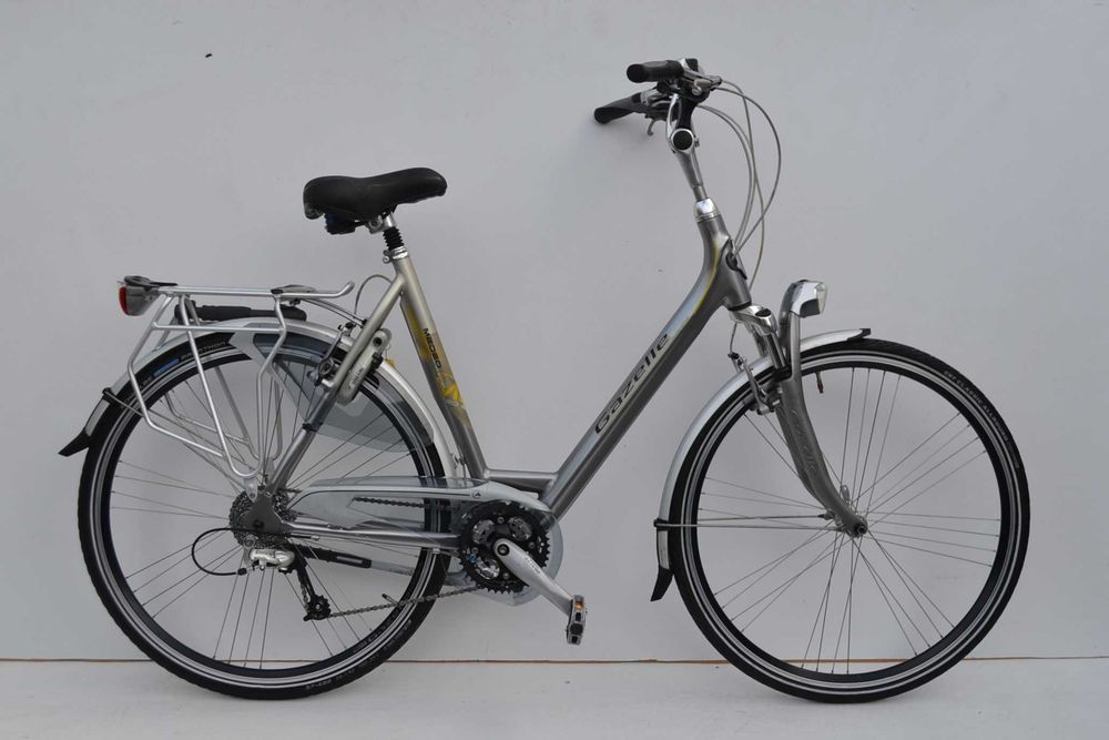 Lekki rower alu trekkingowy * Gazelle Medeo LTD 57cm koła 28''