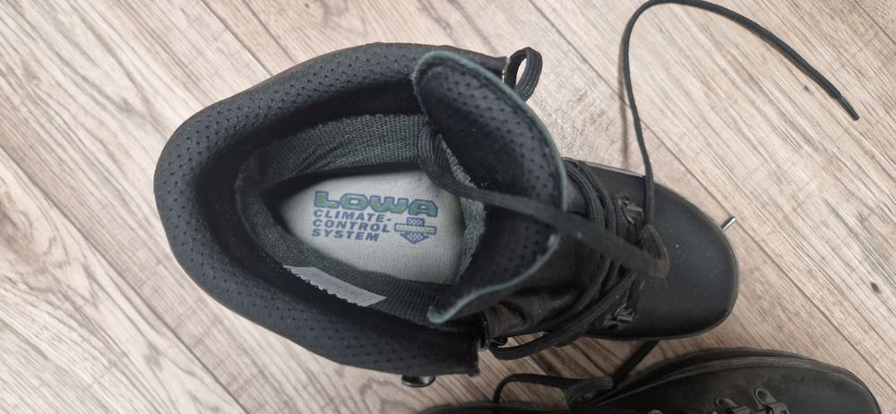Buty LOWA mountain boot GTX r. 42