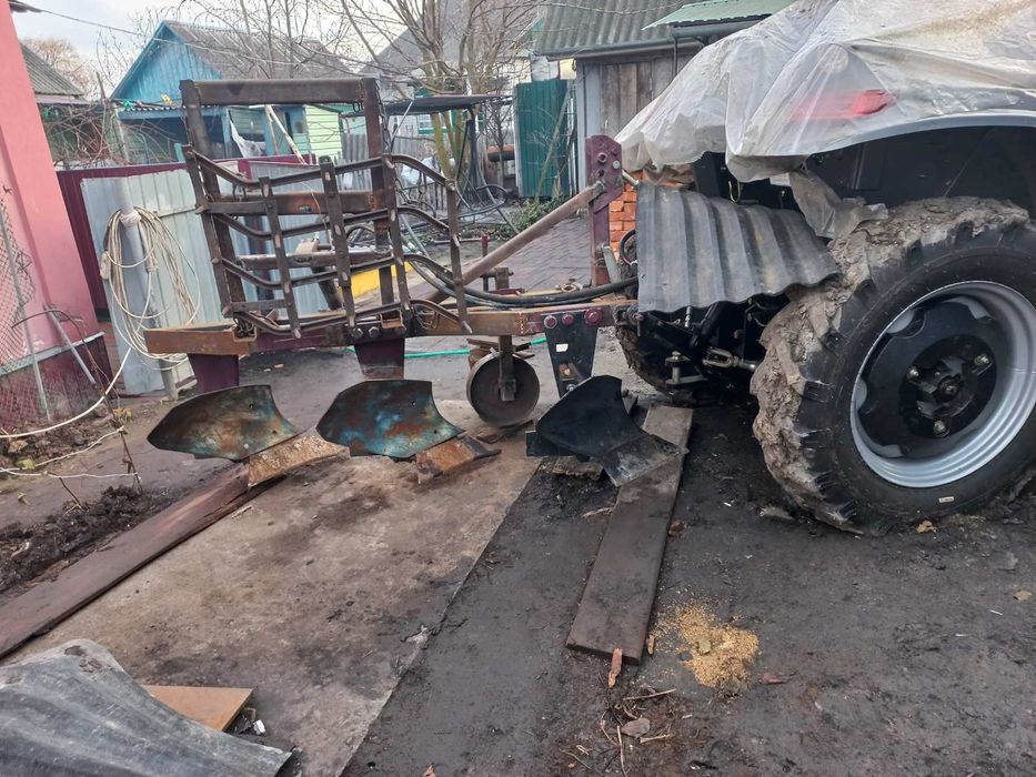 Трактор СКАУТ 404