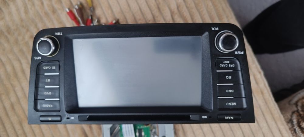 Дисплей магнитолы