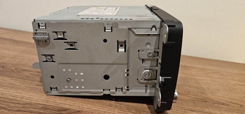 Genuine Original VW Passat RCD 310 CD stereo radio unit.