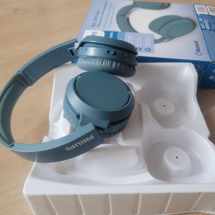 Słuchawki bezprzewodowe Philips TAH4205 + kabel USB C - na gwarancji