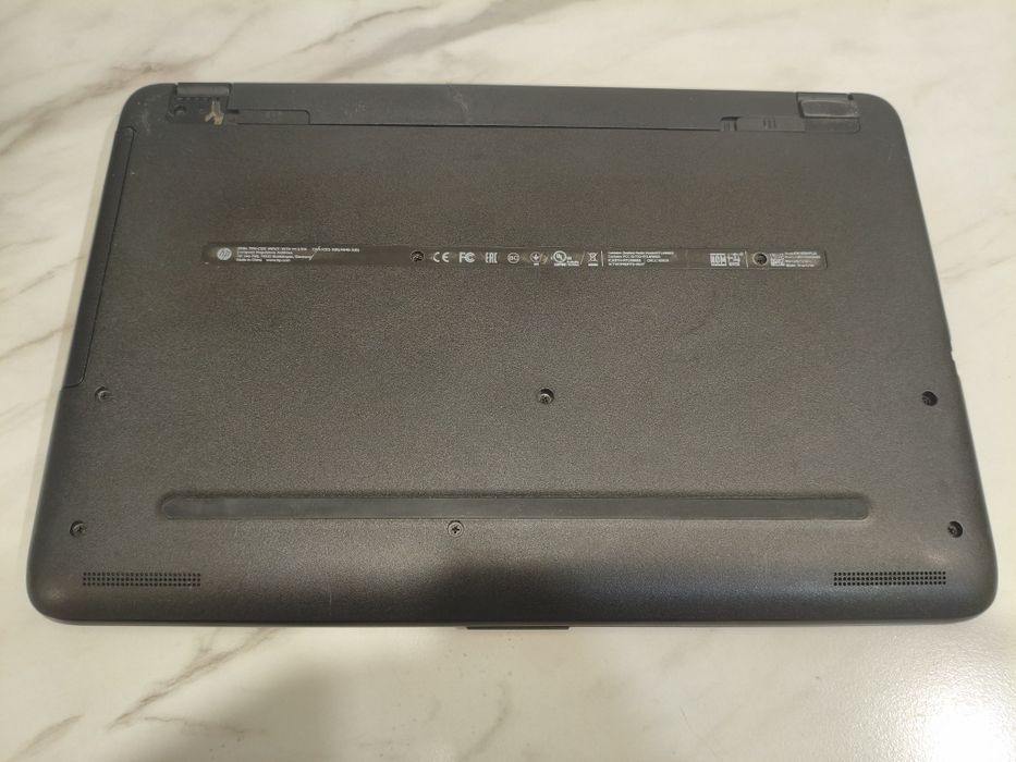 Ноутбук HP 15,6" i3 5 Gen 5010U 8/240Gb