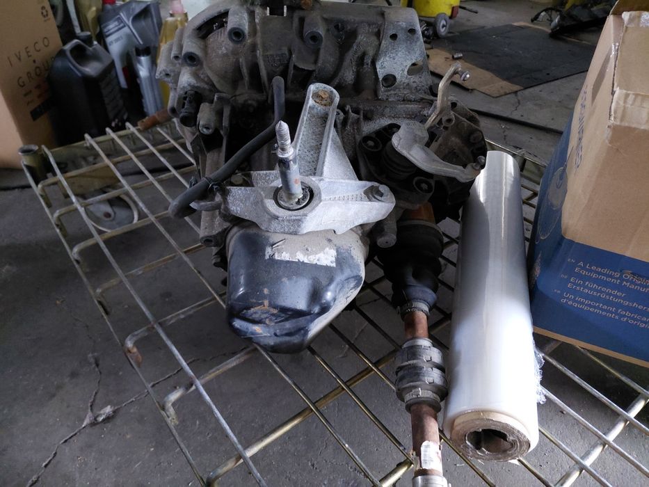 Nissan almera 1.5dci caixa