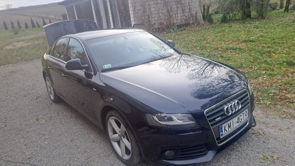 Audi A 4 B 8 limousine S Line