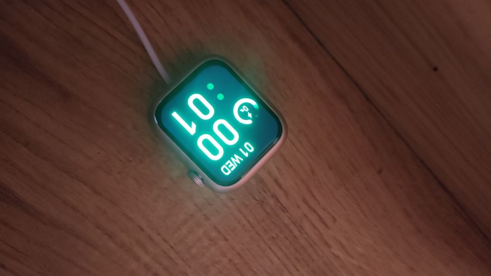 Relógio Smart watch. Sem uso.Vendo a bom preço.