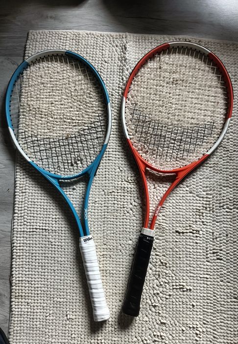 5 Raquetes de tênis + 2 Raquetes de Padel + 1 Squash Racquet