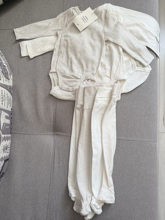 Нові комплекти для немовляти H&M 68 розмір