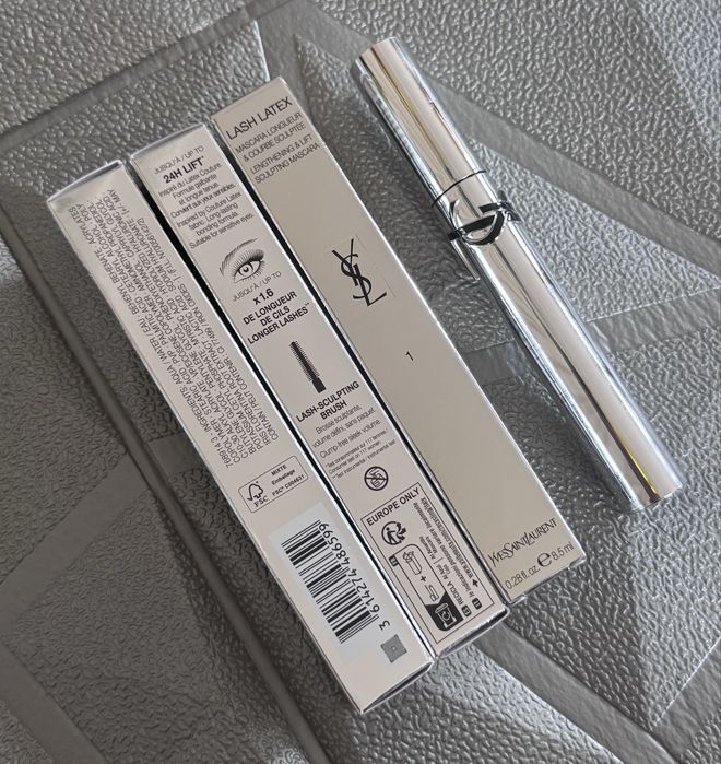 Туш Yves Saint Laurent Lash Latex