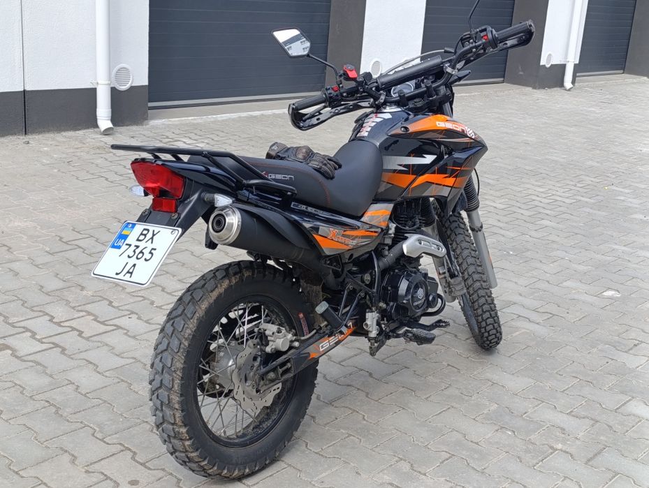 Продам мотоцикл GEON X-Road Light 200