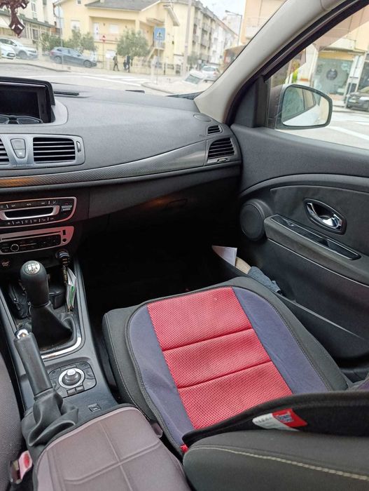 Renault Mégane III 1.5 dCi 90cv – 2012