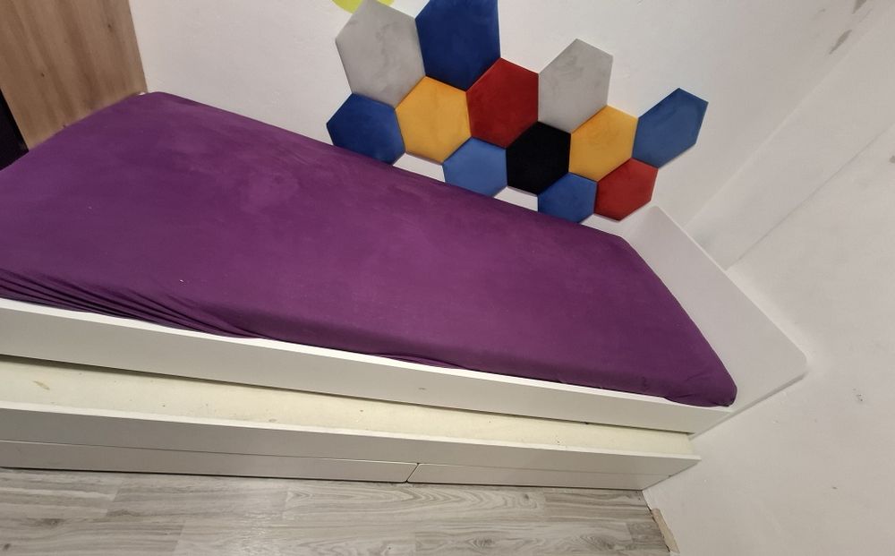 Łóżko ikea SLÄKT