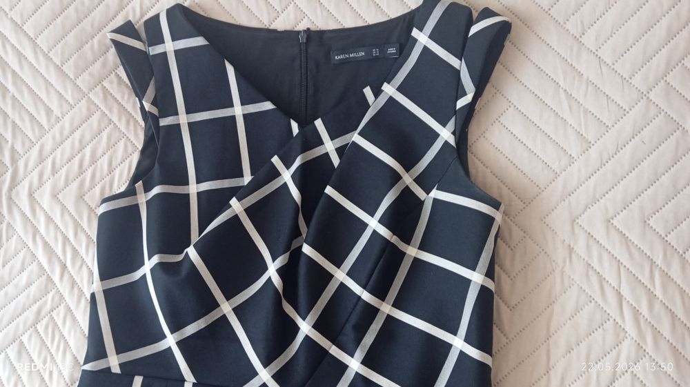Сукня від Karen Millen
